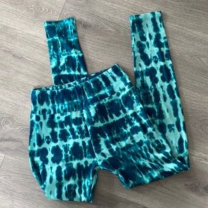 Lularoe One Size Leggings.